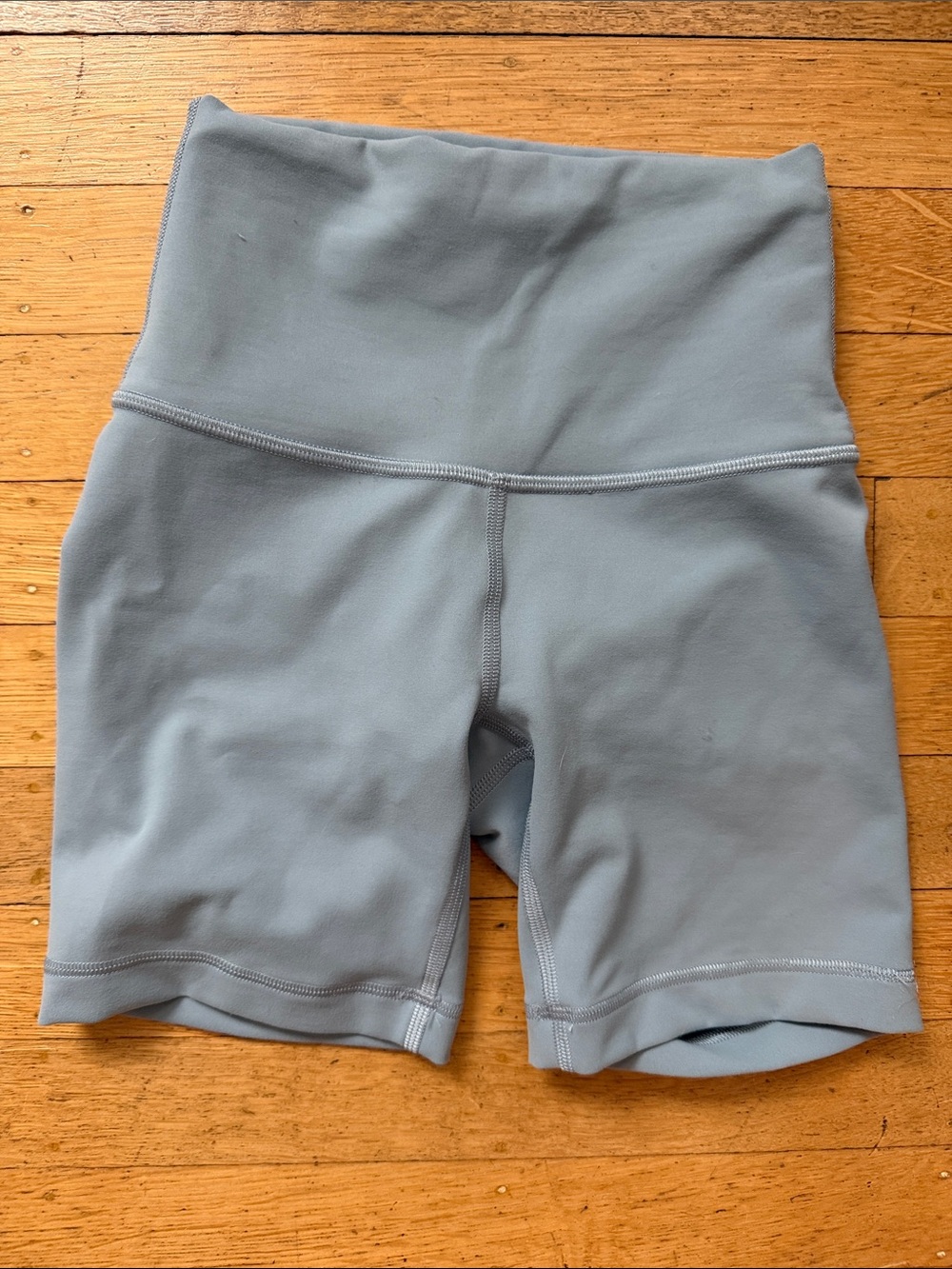 Size 0 Lulu High-Waist Women's Bike Shorts in Light Gray / Blue